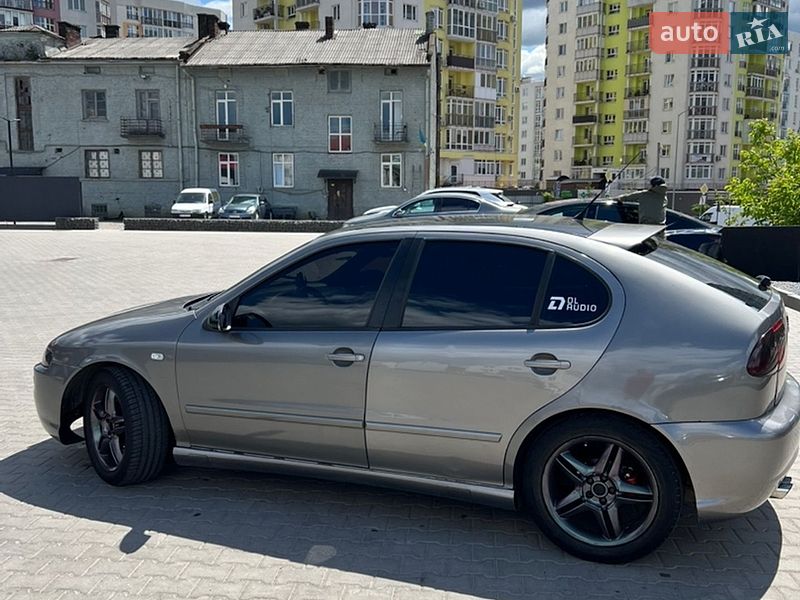 Хетчбек SEAT Leon 2003 в Львові