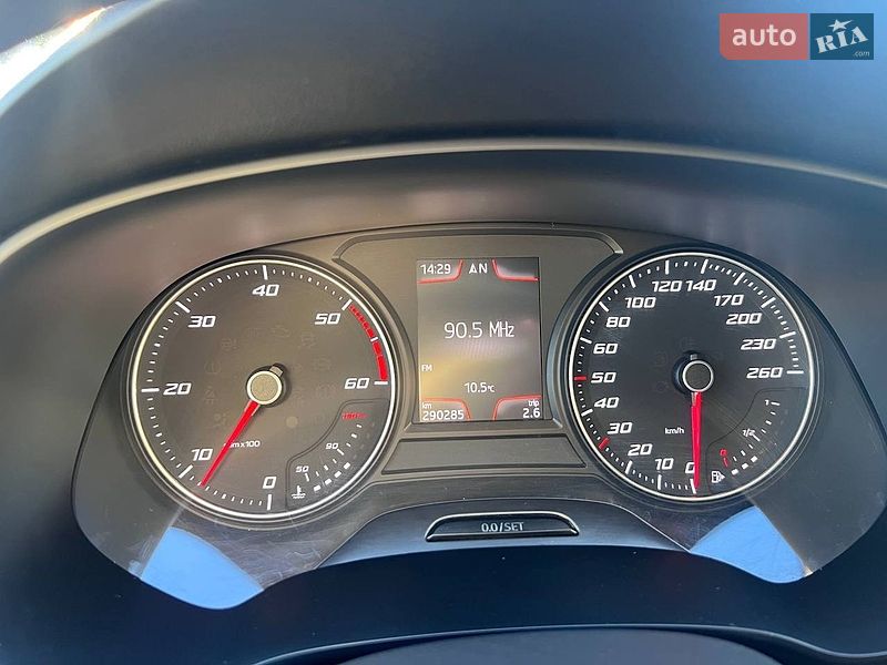 Универсал SEAT Leon 2014 в Киеве