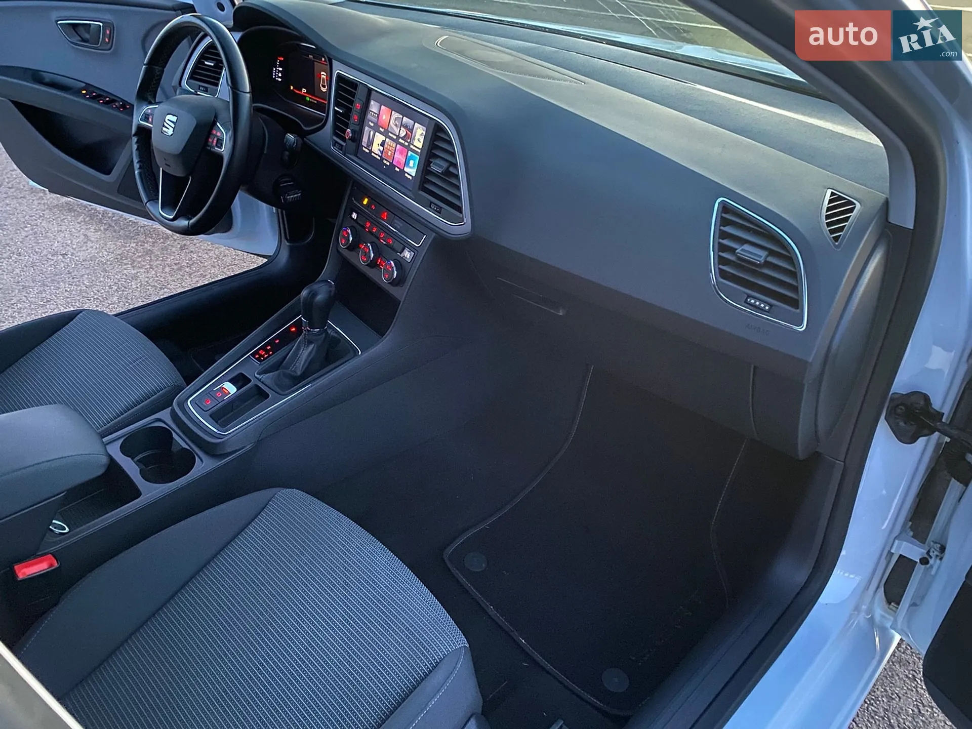 2018 SEAT Leon - мініатюра 35