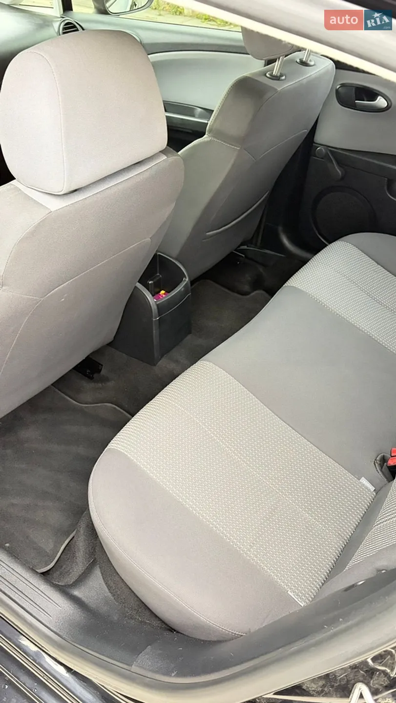 2011 SEAT Leon - мініатюра 10