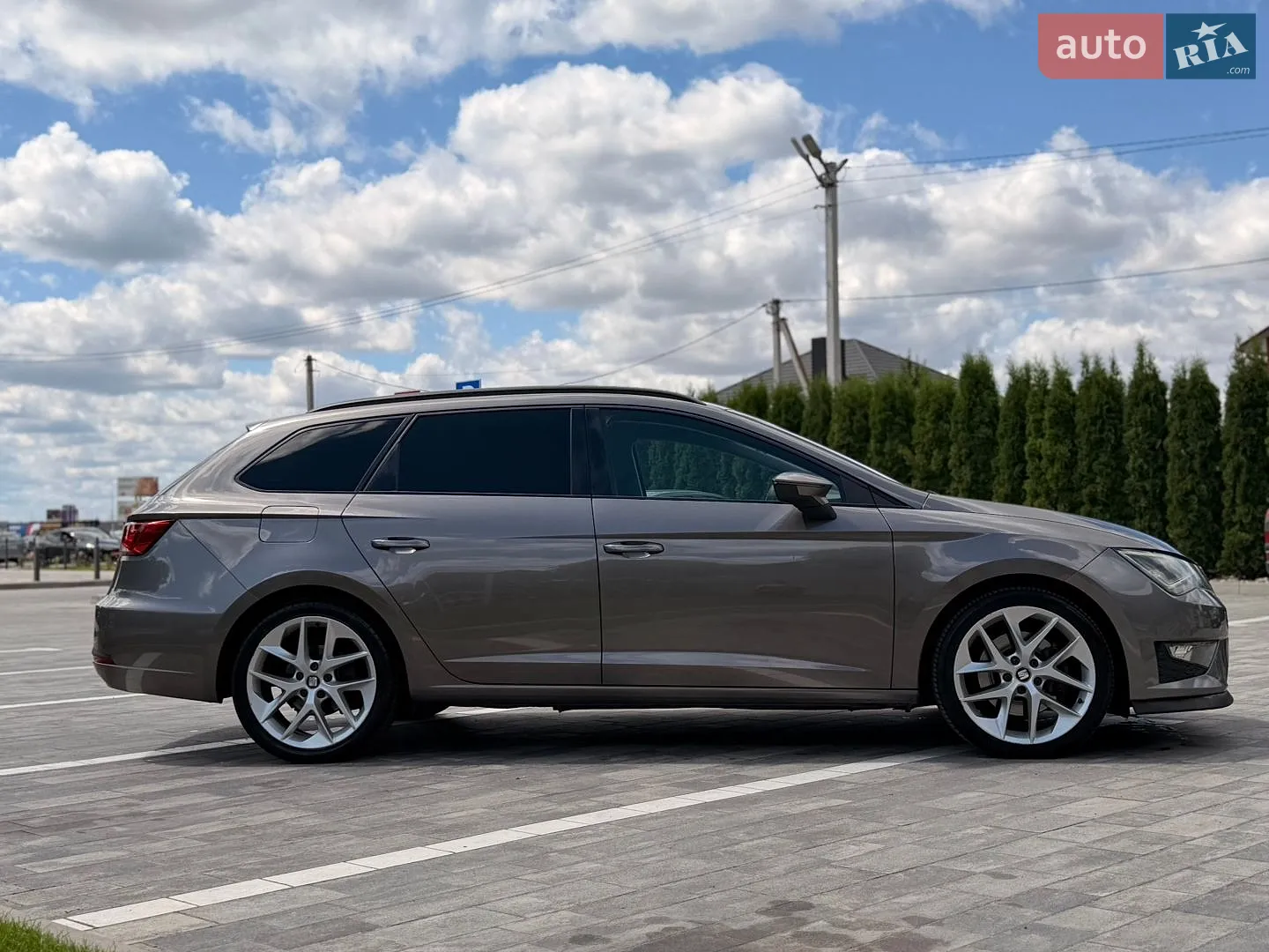 2014 SEAT Leon - мініатюра 9
