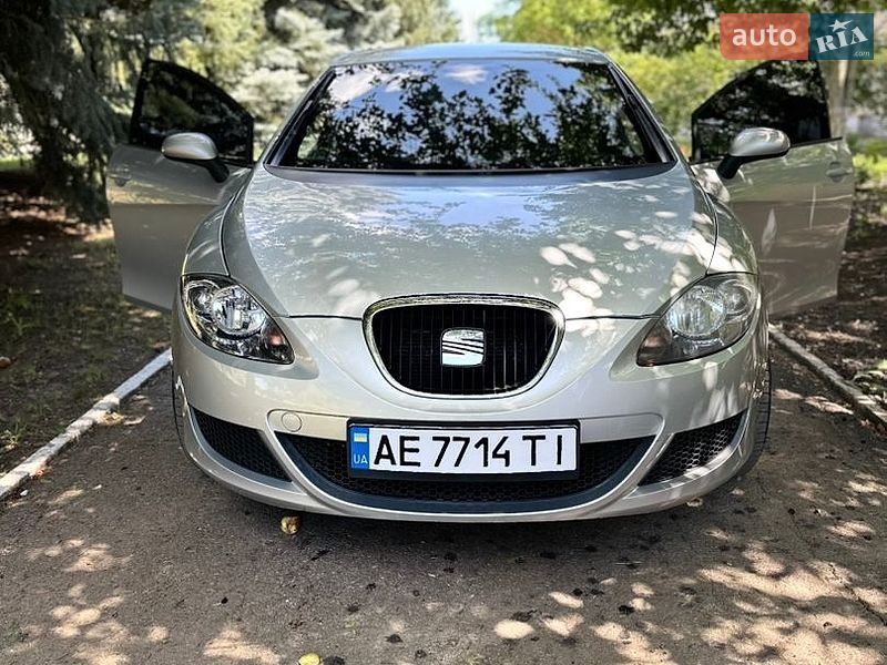 Хэтчбек SEAT Leon 2007 в Желтых Водах