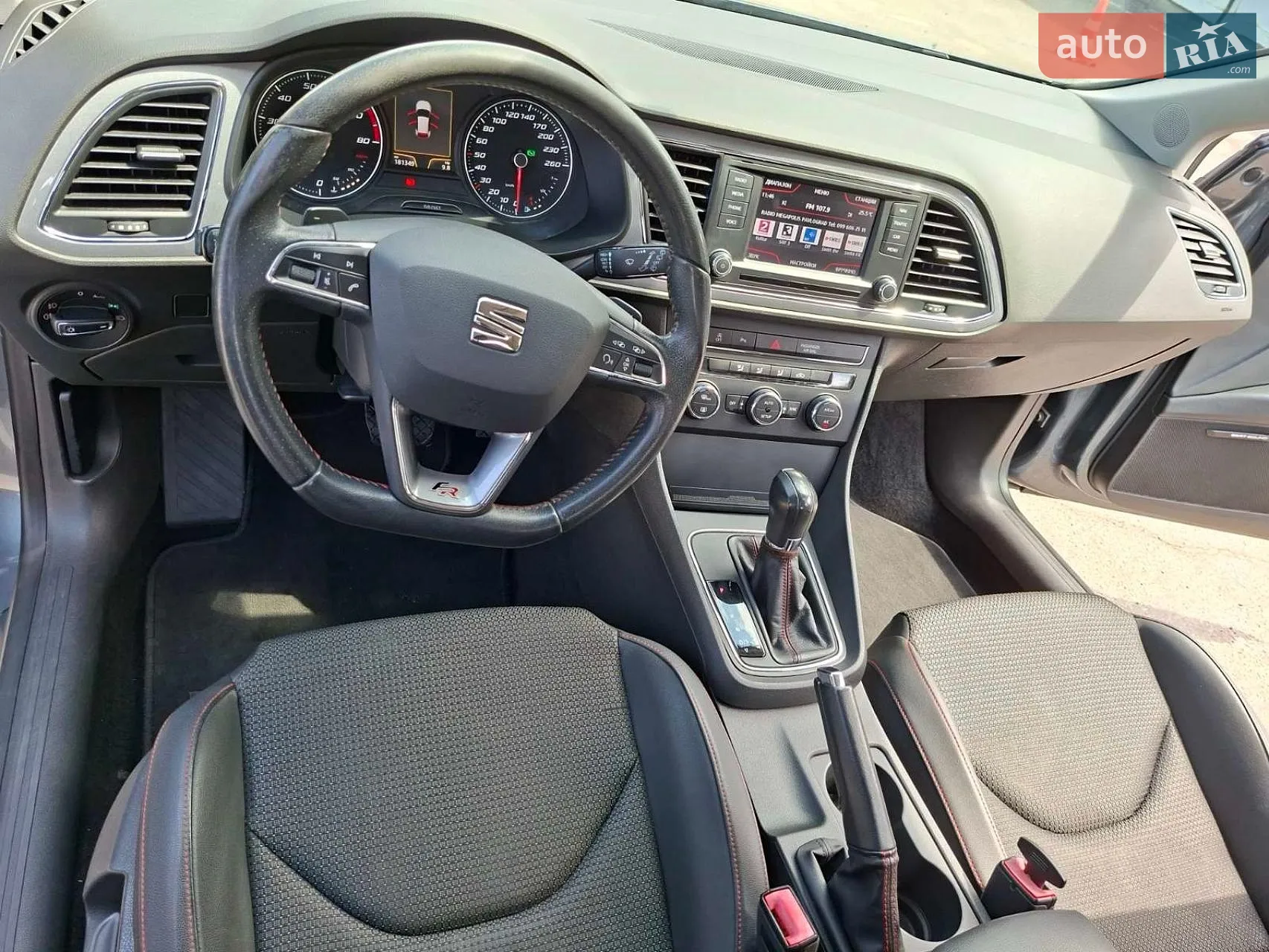 2014 SEAT Leon - мініатюра 9