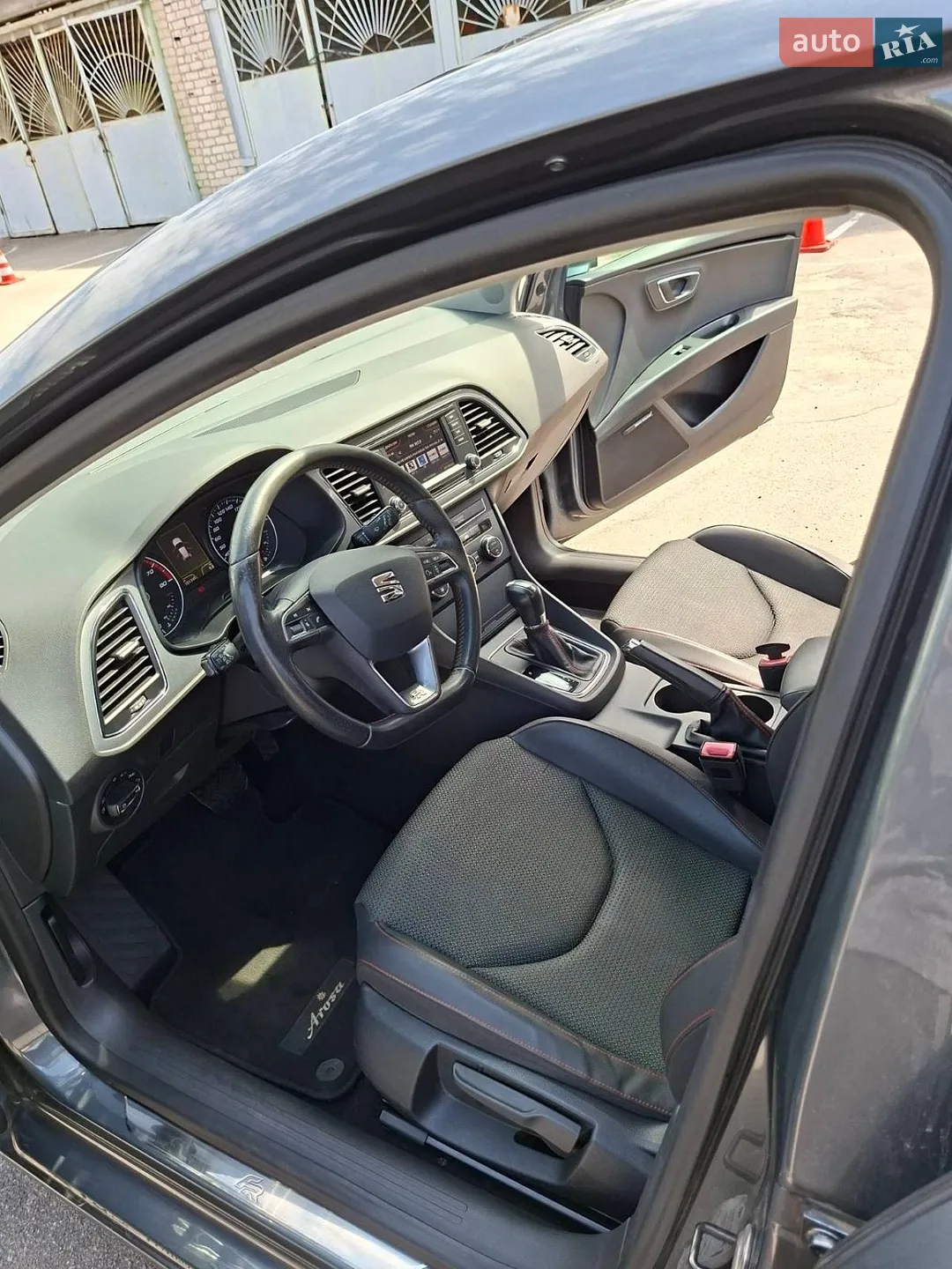 2014 SEAT Leon - мініатюра 10