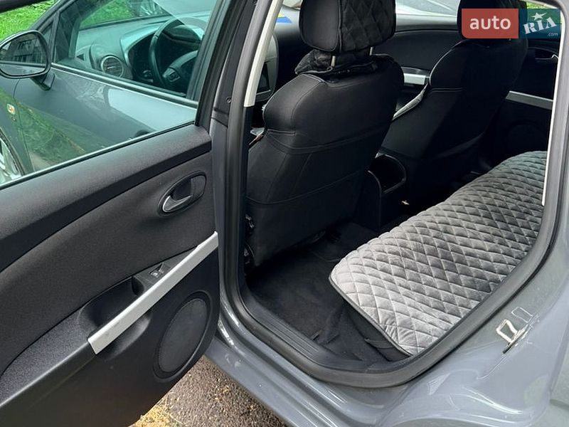 Хетчбек SEAT Leon 2009 в Луцьку фото 6 Хетчбек SEAT Leon 2009 в Луцьку