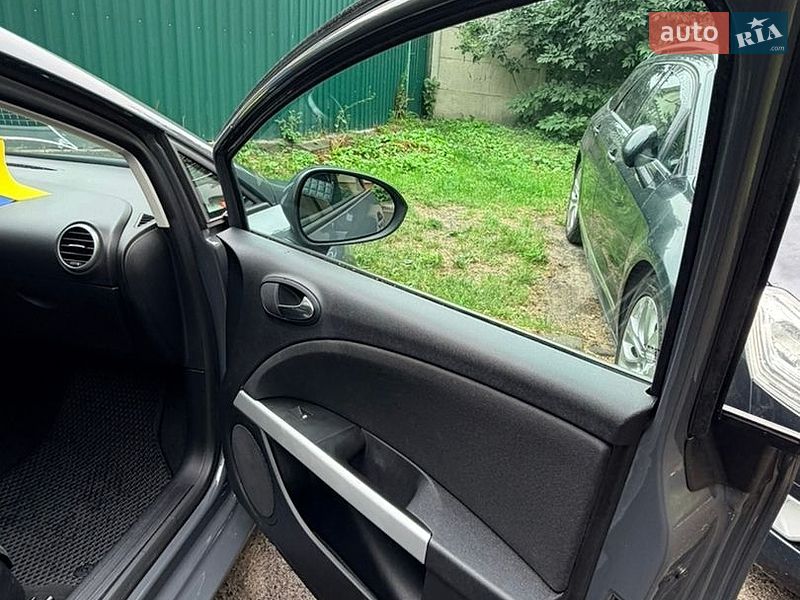 Хетчбек SEAT Leon 2009 в Луцьку фото 17 Хетчбек SEAT Leon 2009 в Луцьку