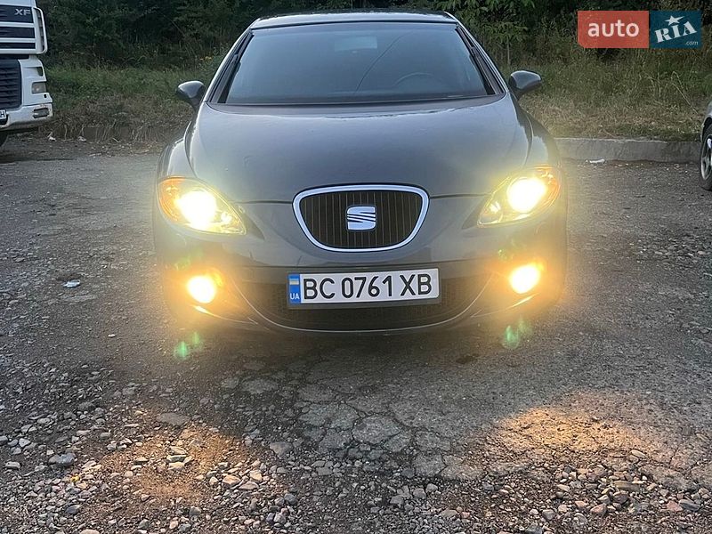 Хэтчбек SEAT Leon 2006 в Львове Хэтчбек SEAT Leon 2006 в Львове
