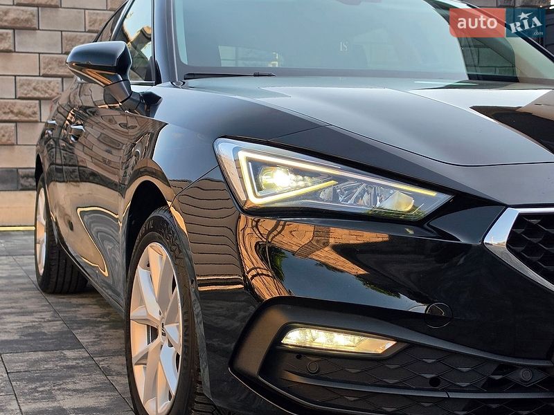 Хэтчбек SEAT Leon 2022 в Луцке