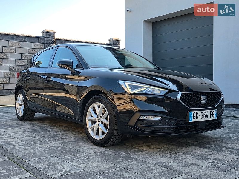 Хэтчбек SEAT Leon 2022 в Луцке