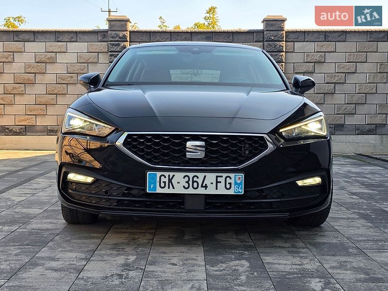 Хэтчбек SEAT Leon 2022 в Луцке