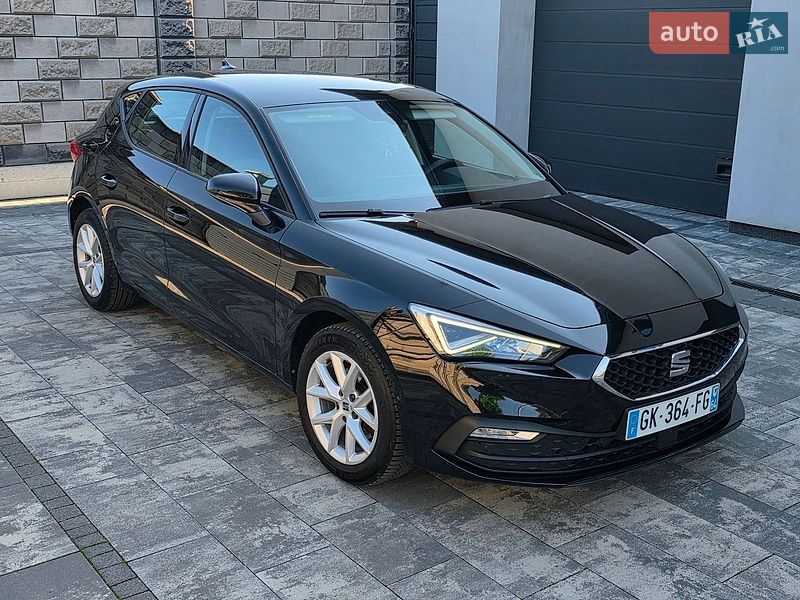 Хэтчбек SEAT Leon 2022 в Луцке