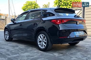 Хэтчбек SEAT Leon 2022 в Луцке