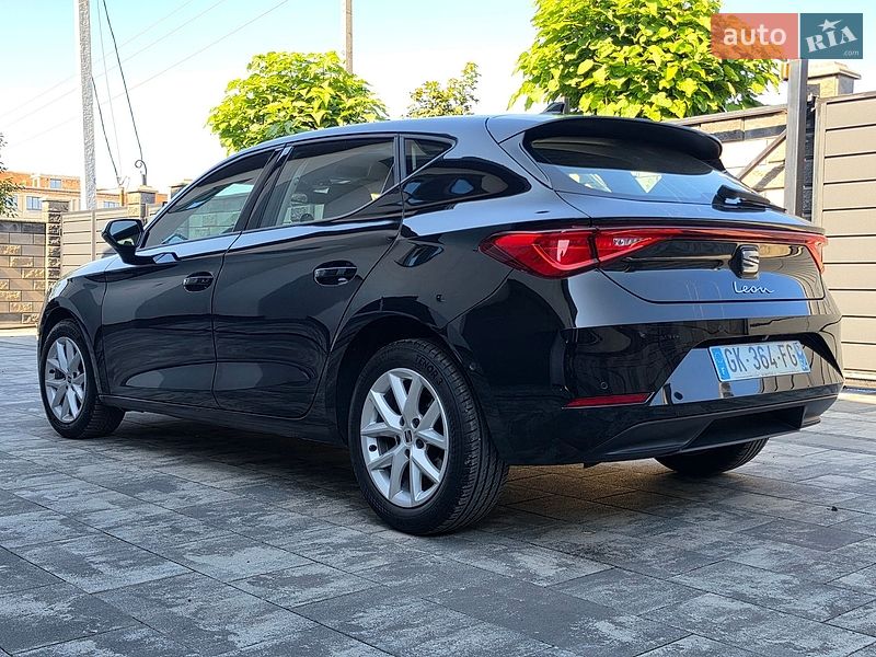 Хэтчбек SEAT Leon 2022 в Луцке