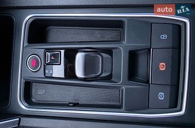 Хэтчбек SEAT Leon 2022 в Луцке