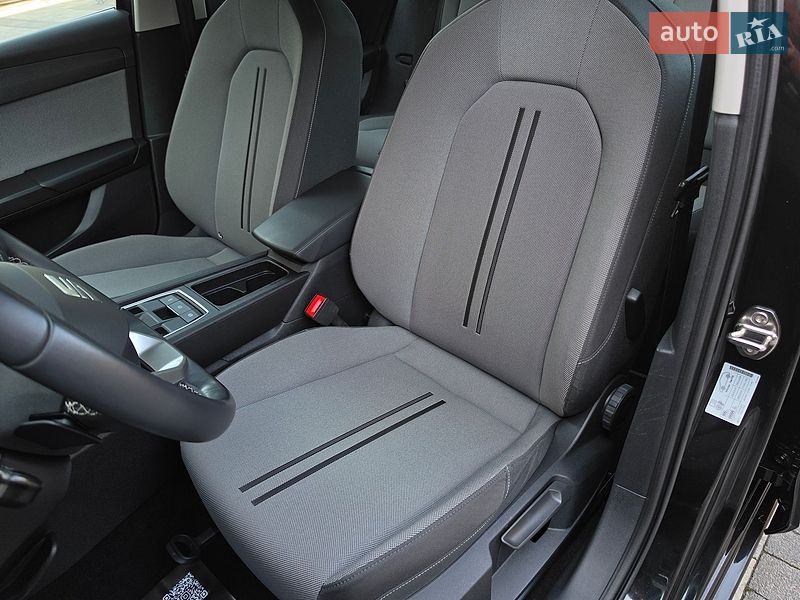 Хэтчбек SEAT Leon 2022 в Луцке
