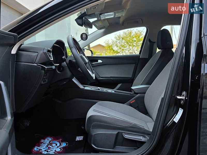 Хэтчбек SEAT Leon 2022 в Луцке