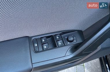 Хэтчбек SEAT Leon 2022 в Луцке