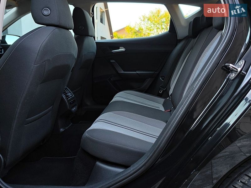 Хэтчбек SEAT Leon 2022 в Луцке