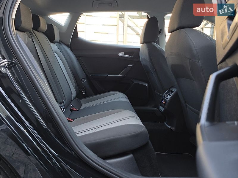 Хэтчбек SEAT Leon 2022 в Луцке