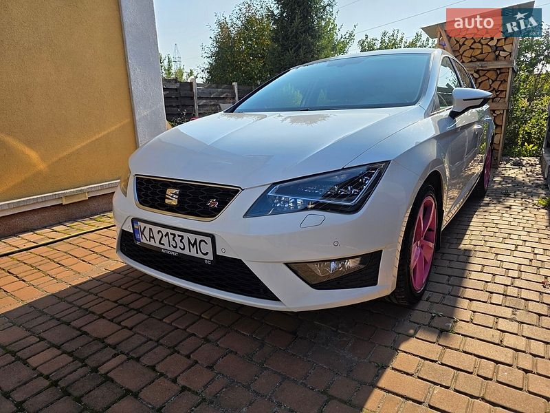 Хетчбек SEAT Leon 2015 в Крюківщині