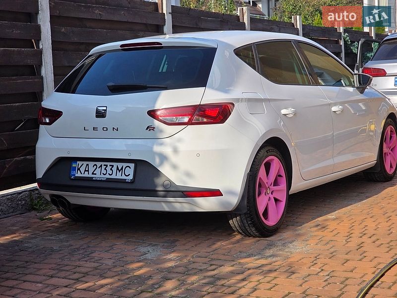 Хетчбек SEAT Leon 2015 в Крюківщині