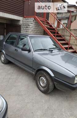 Седан SEAT Malaga 1990 в Ровно