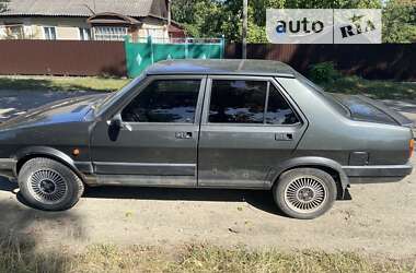 Седан SEAT Malaga 1993 в Радомышле