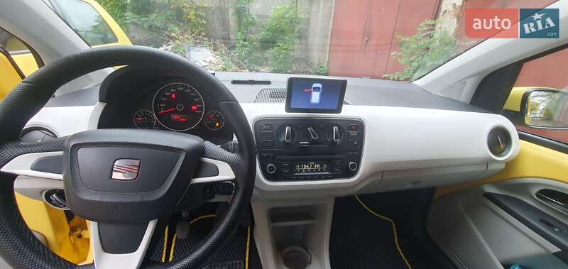 Хэтчбек SEAT Mii 2013 в Львове