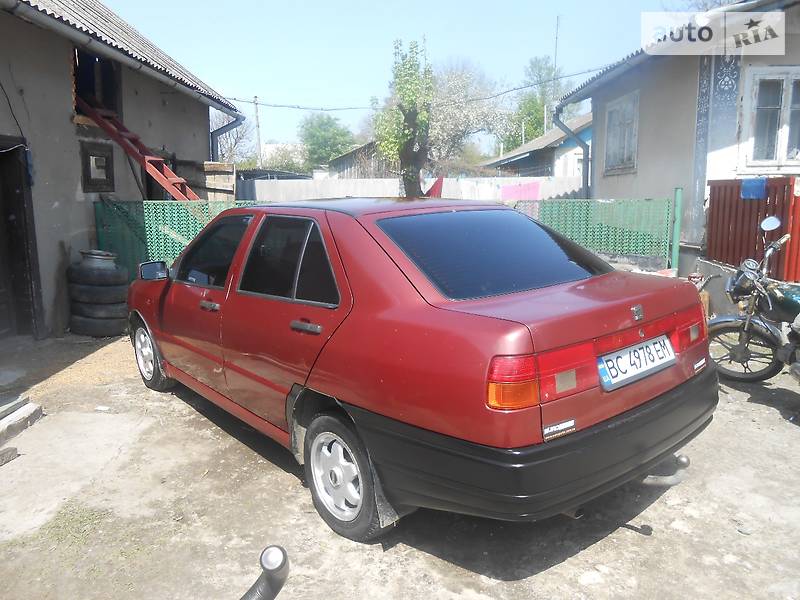 Хэтчбек SEAT Toledo 1993 в Бродах