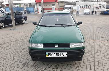 Седан SEAT Toledo 1995 в 