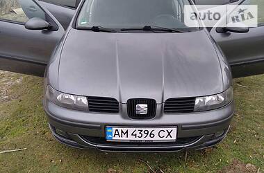 Седан SEAT Toledo 2004 в 