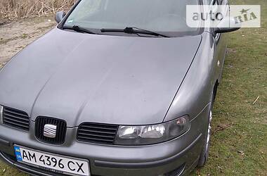 Седан SEAT Toledo 2004 в 