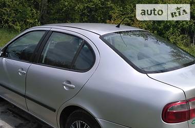 Седан SEAT Toledo 2000 в 