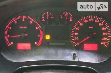 Седан SEAT Toledo 2000 в 