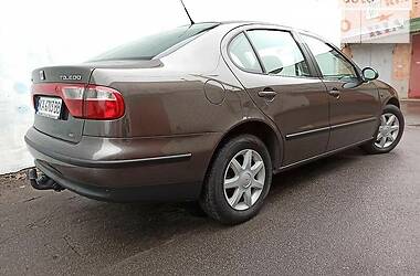 Седан SEAT Toledo 2003 в Киеве