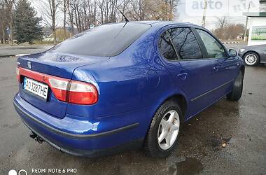 Седан SEAT Toledo 2000 в Калуше