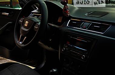 Хэтчбек SEAT Toledo 2013 в 