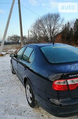 Седан SEAT Toledo 1999 в 