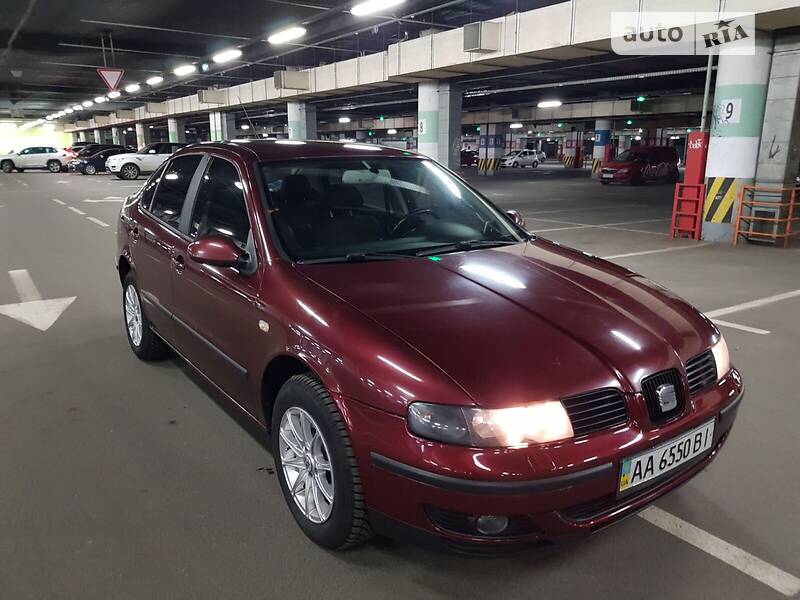 Седан SEAT Toledo 2004 в Киеве