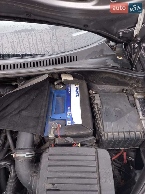 Седан SEAT Toledo 2005 в Києві