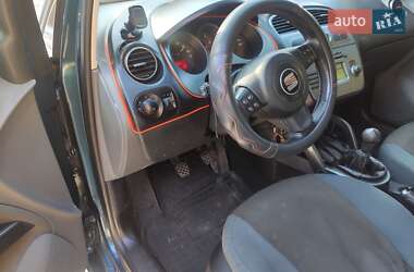 Минивэн SEAT Toledo 2005 в 
