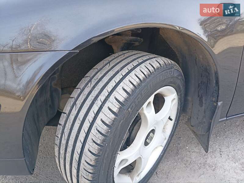 Седан SEAT Toledo 2002 в Староконстантинове фото 4 Седан SEAT Toledo 2002 в Староконстантинове