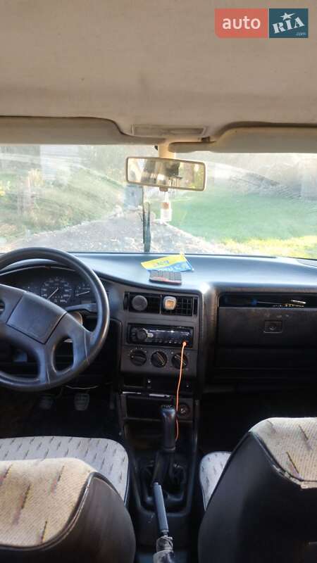 Седан SEAT Toledo 1993 в Яремче