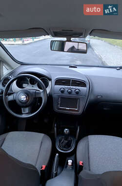 Хетчбек SEAT Toledo 2005 в Червонограді