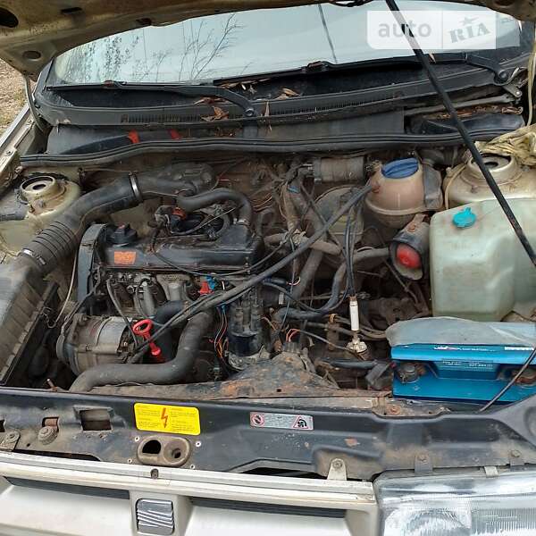 Седан SEAT Toledo 1992 в Киеве