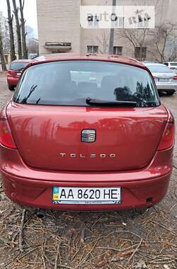 Минивэн SEAT Toledo 2008 в Киеве