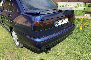 Седан SEAT Toledo 1998 в Дрогобичі