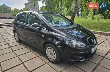 Хэтчбек SEAT Toledo 2008 в 