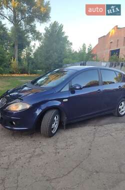 Хетчбек SEAT Toledo 2006 в Лубнах