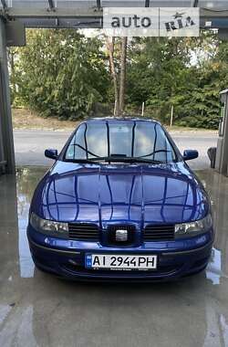 Седан SEAT Toledo 2002 в Обухові